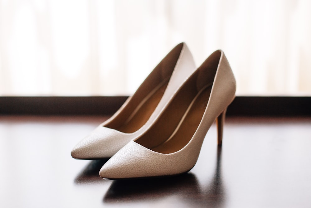 Flat Mules with Chain Detail